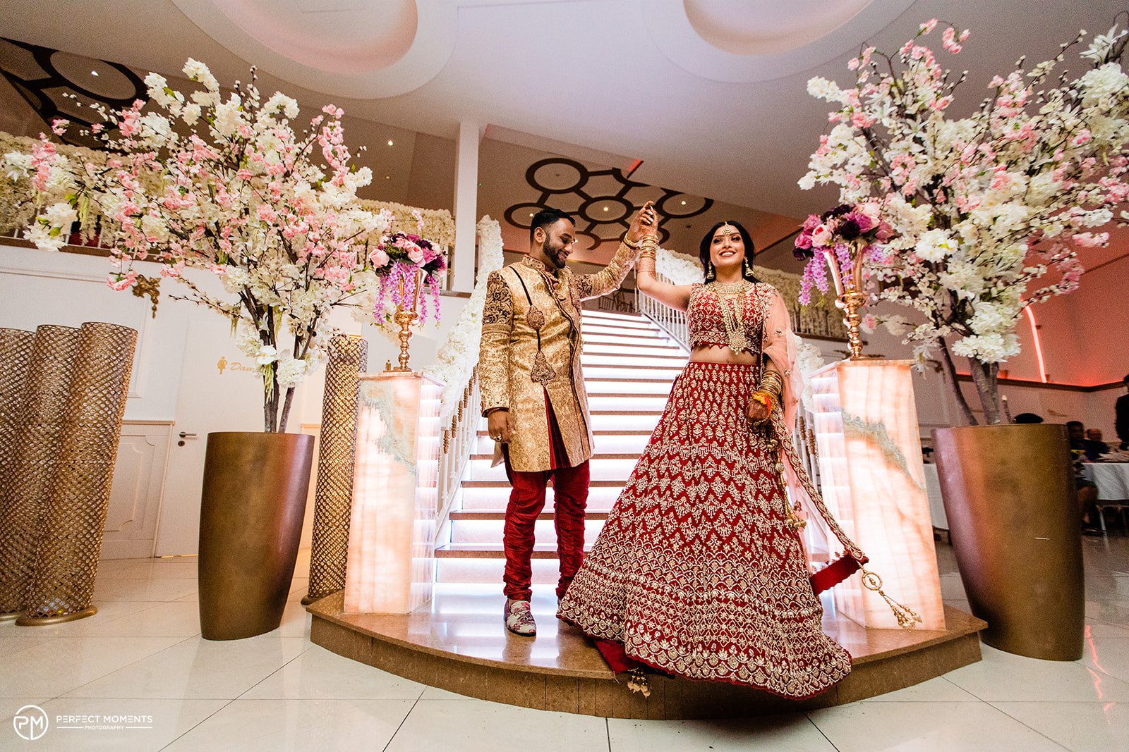 Hindoestaanse bruiloft in Spijkenisse – Kleurrijke trouwreportage met familie