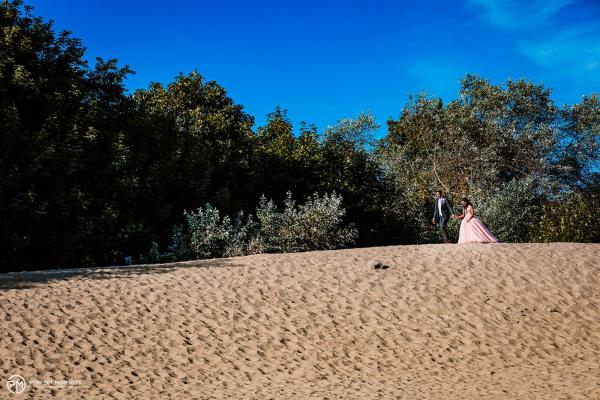 Multiculturele bruiloft aan zee in Scheveningen – Ceremonie en fotoshoot op het strand
